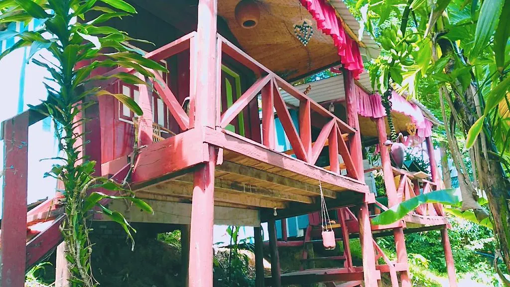 Raksa Bar & Bungalows سيهانوكفيل بيت ضيافة