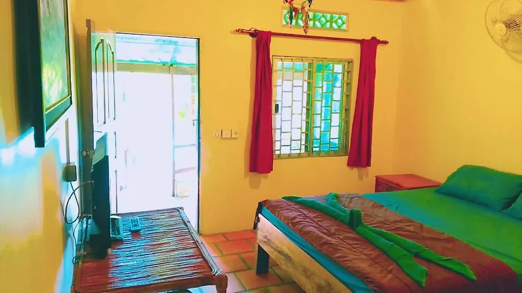 Raksa Bar & Bungalows Sihanoukville